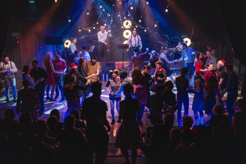 Roztańczony Konsulat vol. 26 | Potańcówka z muzyką na żywo